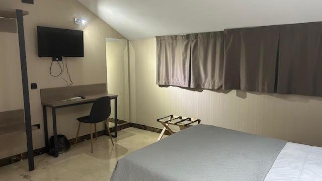 Hotel Ciudad De Fuenlabrada Eksteriør bilde