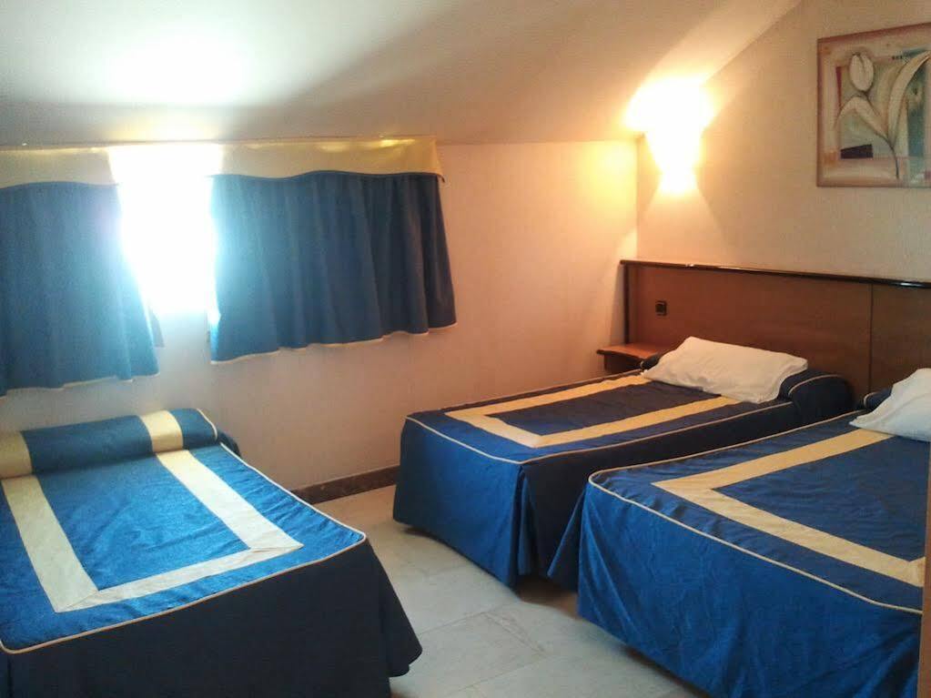 Hotel Ciudad De Fuenlabrada Eksteriør bilde